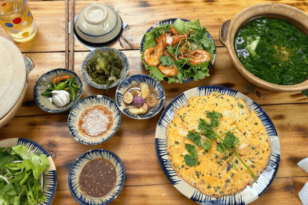 Cơm Gia Đình Miền Bắc – Cơm Trưa Ngon Giao Tận Nơi